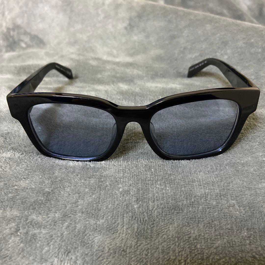ア*ス様 投げ売り！！【PRADA】 プラダ　カラーグラス　VPR A10VF
