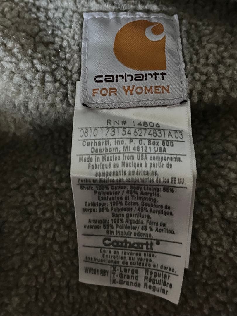 プ*ン様 Carhartt ダックベスト