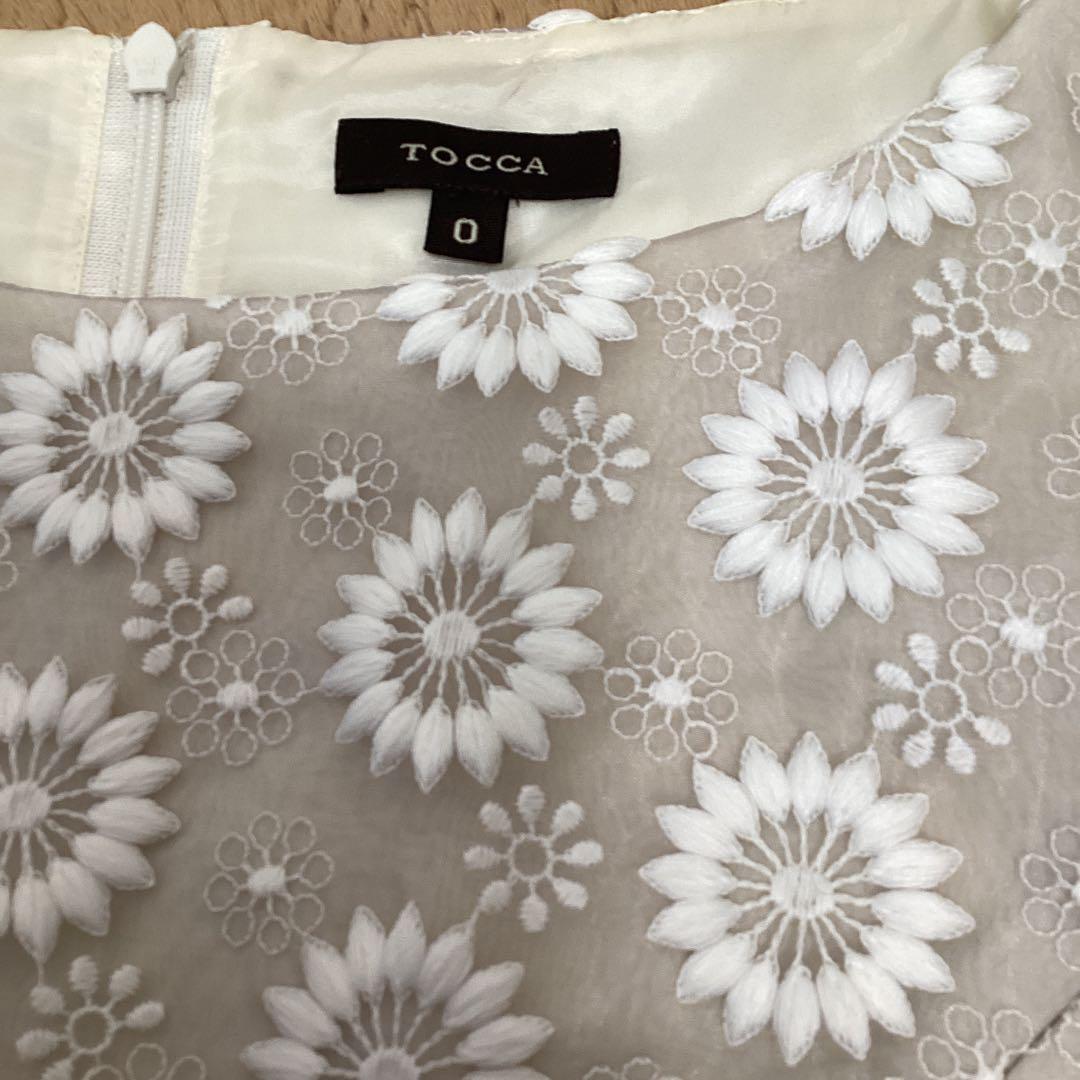 TOOCA 総刺繍　ワンピース