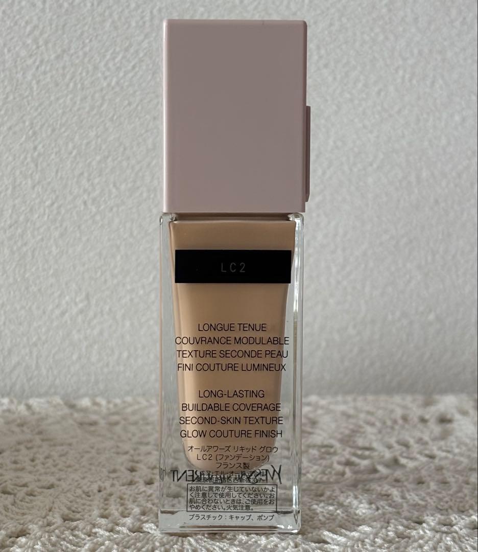 YSL イヴ・サンローラン オールアワーズ リキッドグロウ ファンデ LC2