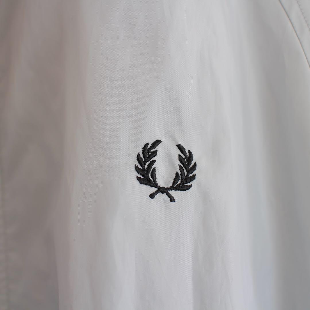 90s FRED PERRY ナイロンジャケット 白 フード収納 S