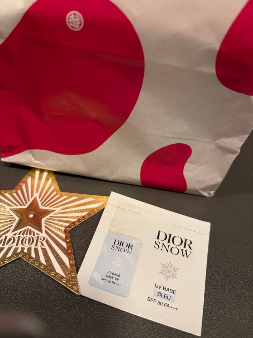 ⭐︎Dior⭐︎プレステージ フルイド タンドゥローズ0N ニュートラル