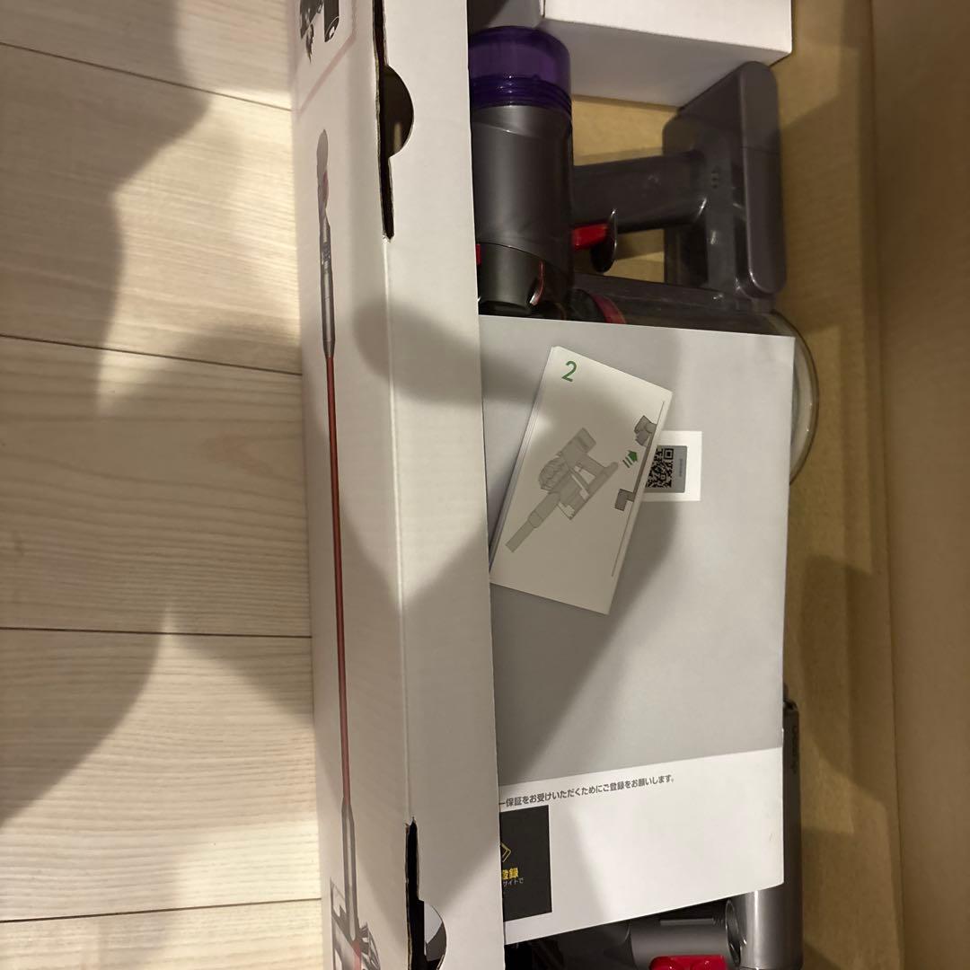 訳あり　Dyson 掃除機 本体と付属品　ダイソン　v8slimfluffy