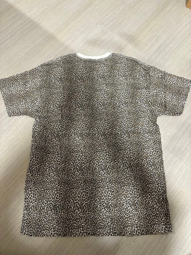 Supreme Hanes Leopard Tagless Tees 1枚
