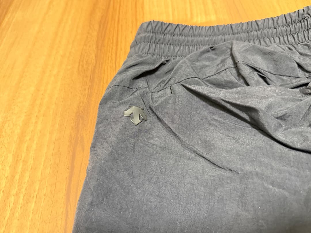 新品同様 デサントポーズ DESCENTE PAUSE セットアップ ブラック
