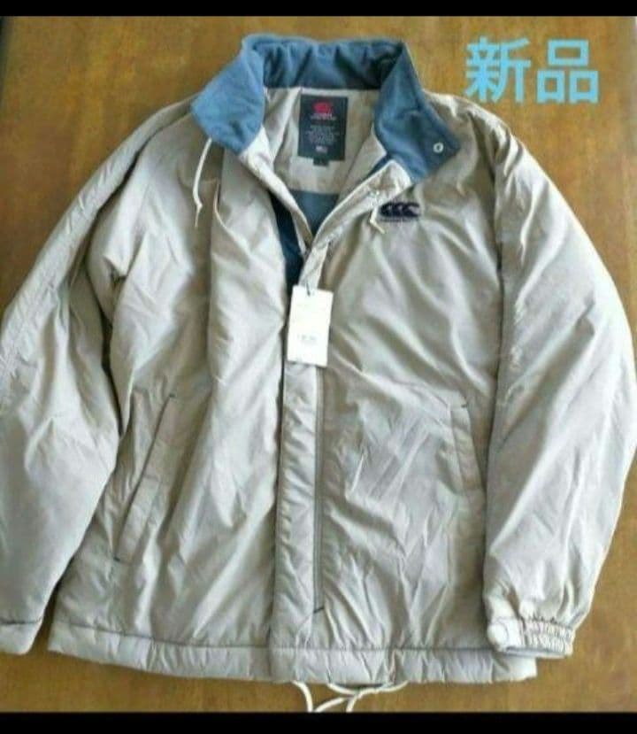 暖かいジャンパー　新品