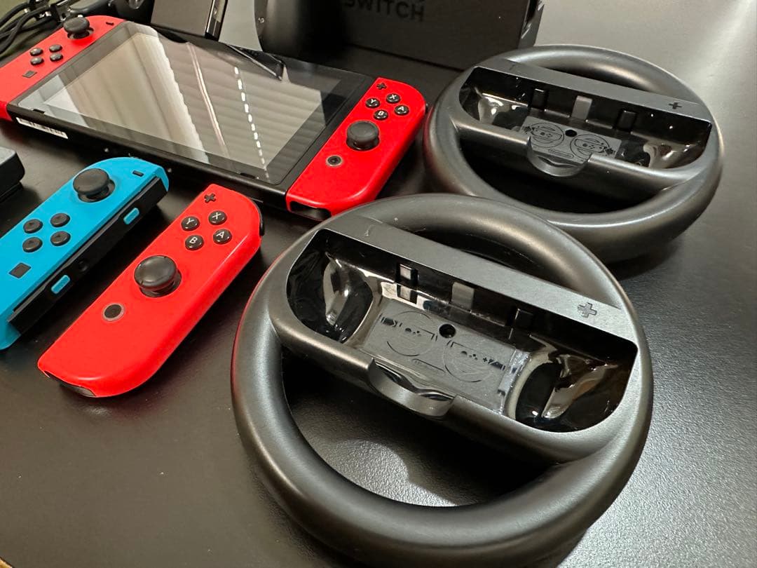 Nintendo Switch本体と周辺機器一式