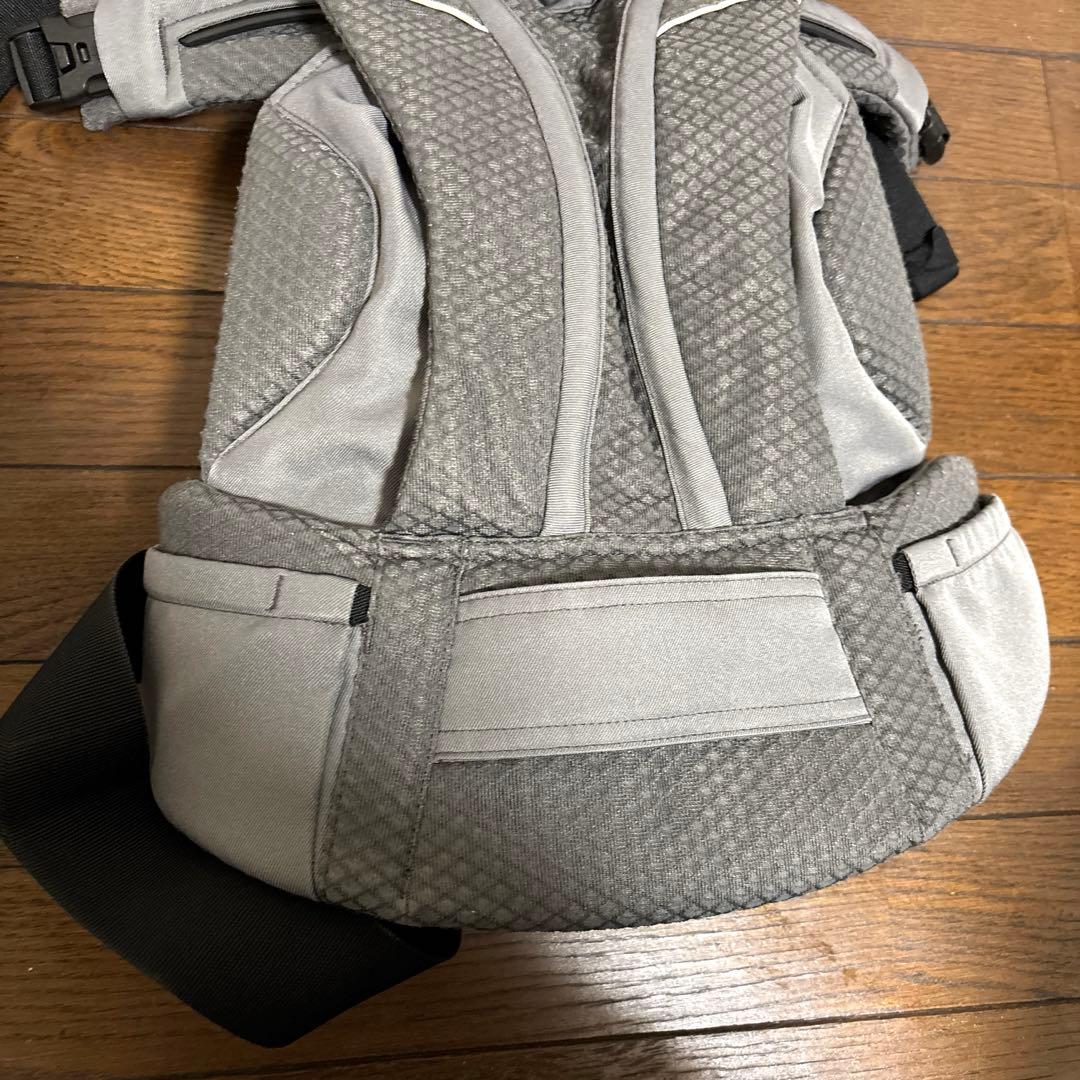 【良品】エルゴベビー オムニブリーズ 抱っこ紐 グレー