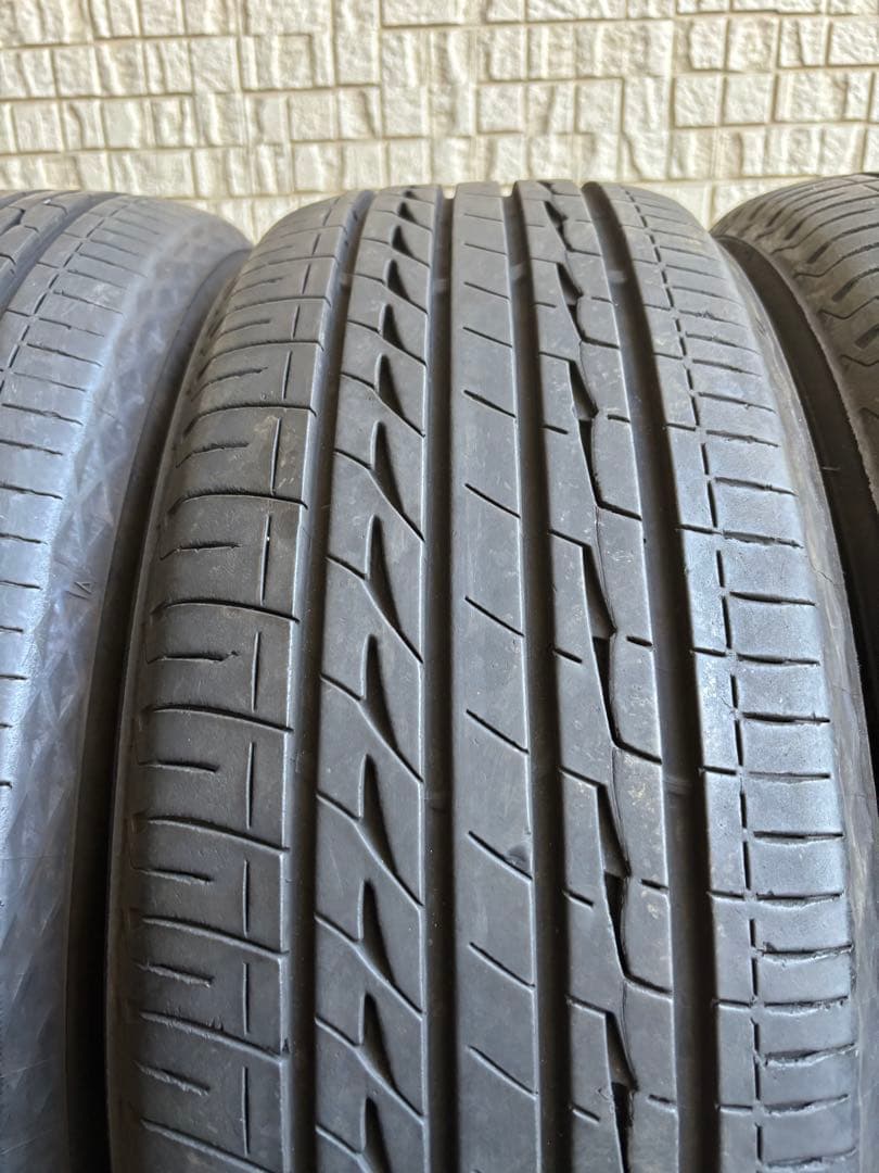 ①【国産バリ溝・送料無料‼️】205/60R16ブリヂストンREGNO GRXⅡ
