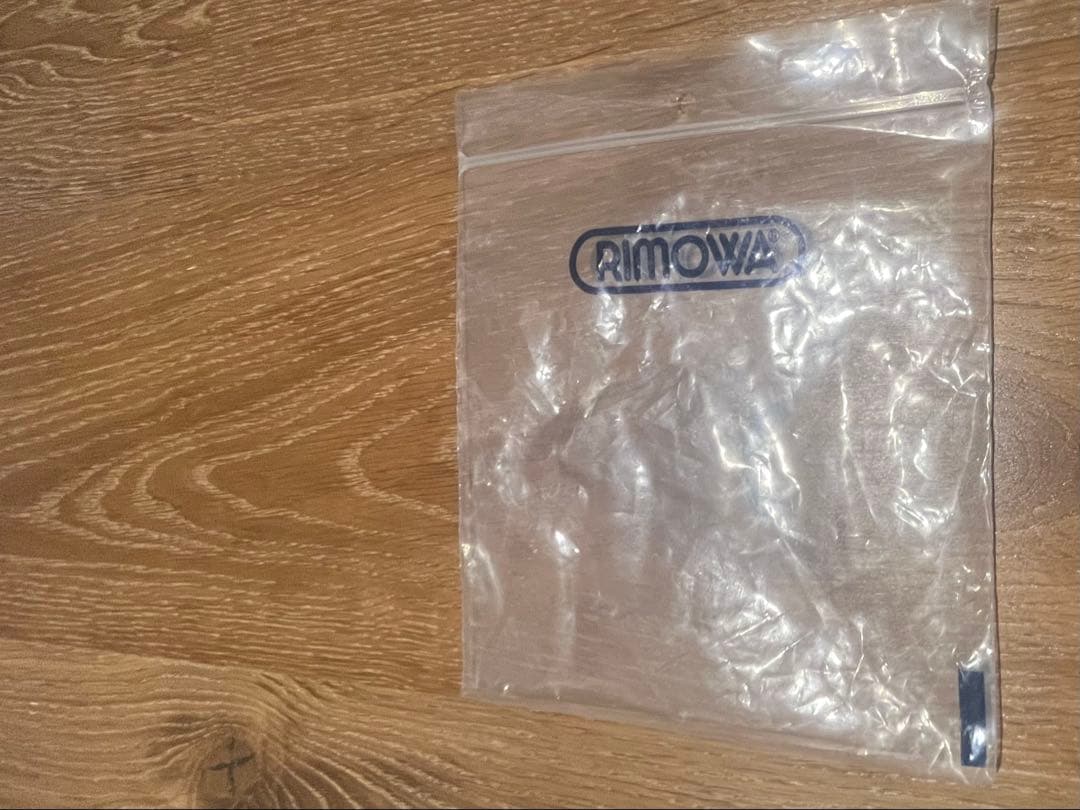 新品 rimowa クロスベルト トパーズ サルサ リンボ ビジネストロリー