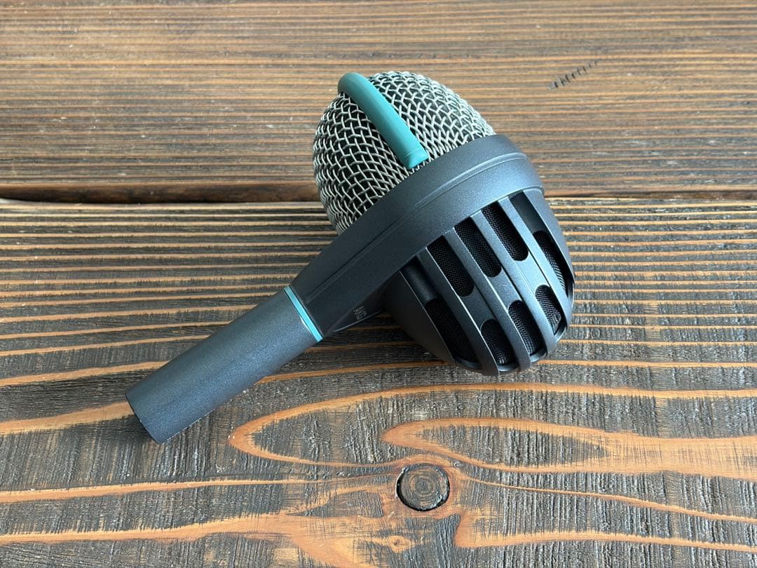 名機 AKG D112 ダイナミックマイク