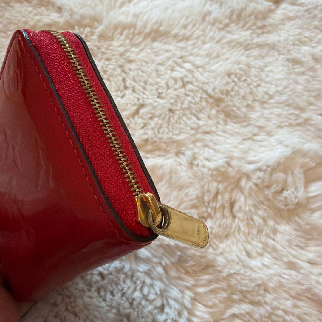ルイヴィトン 財布 レッド レディース
