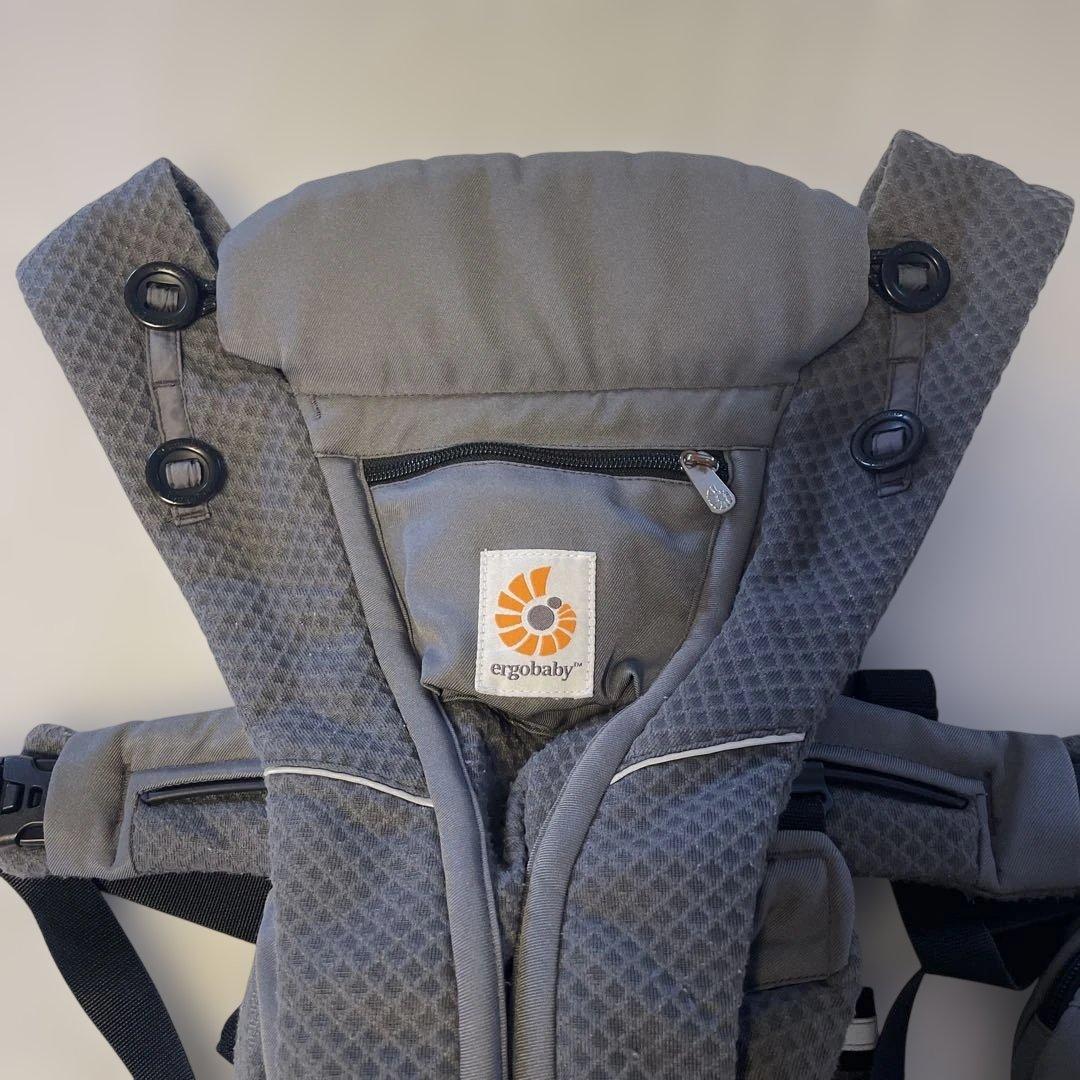 美品　ergobaby オムニブリーズ OMNI breeze 抱っこ紐