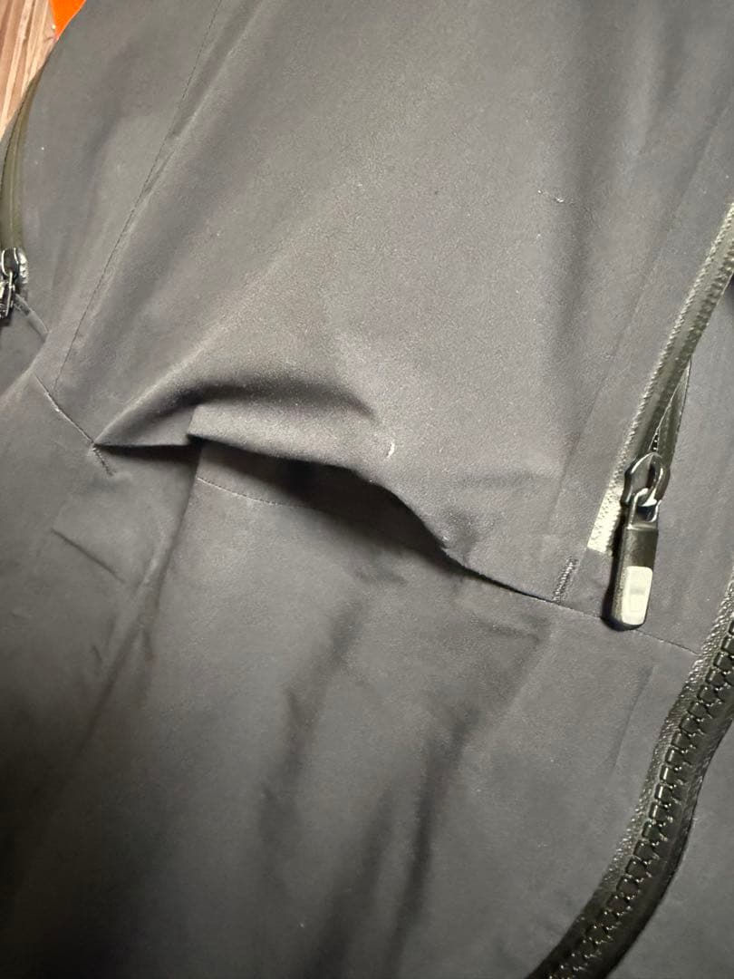 Burton [ak] GORE-TEX 3Lスノーボードジャケット Mサイズ
