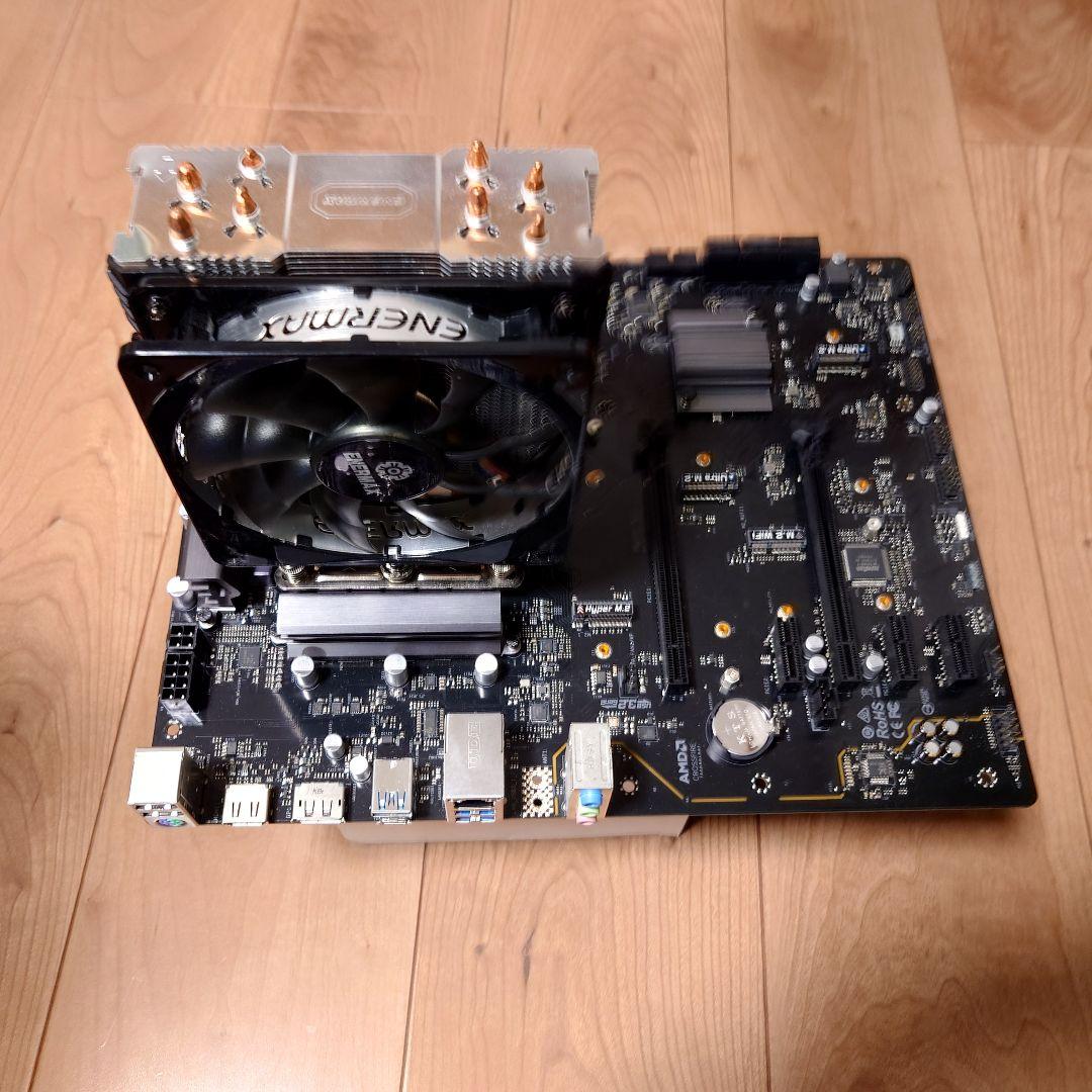 CPU 11700f h570 phantom gaming 4