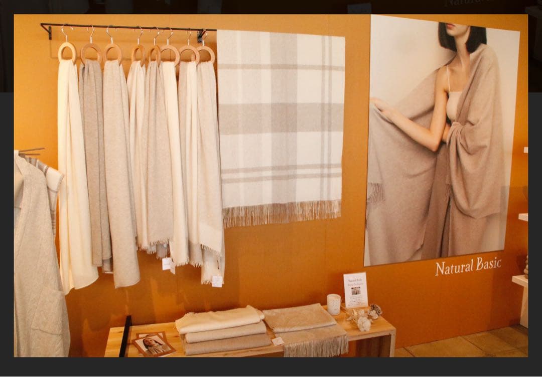 NATURAL BASICナチュラルベーシックベビーカシミヤ100%大判ストール