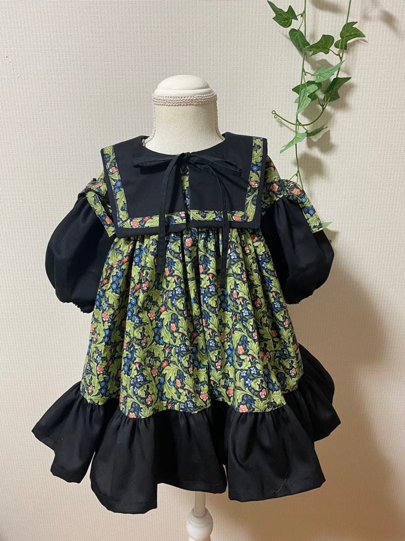 ハンドメイド　ふっくら袖ワンピース