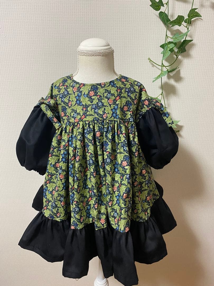 ハンドメイド　ふっくら袖ワンピース
