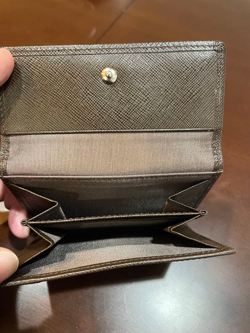 Burberry ブラウン 二つ折り財布