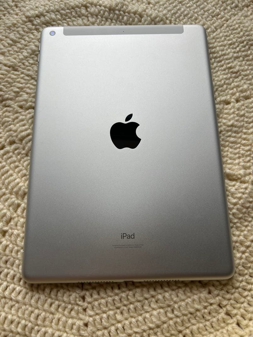 箱付き　iPad第9世代　Wi-Fi＋Cellular 64GB