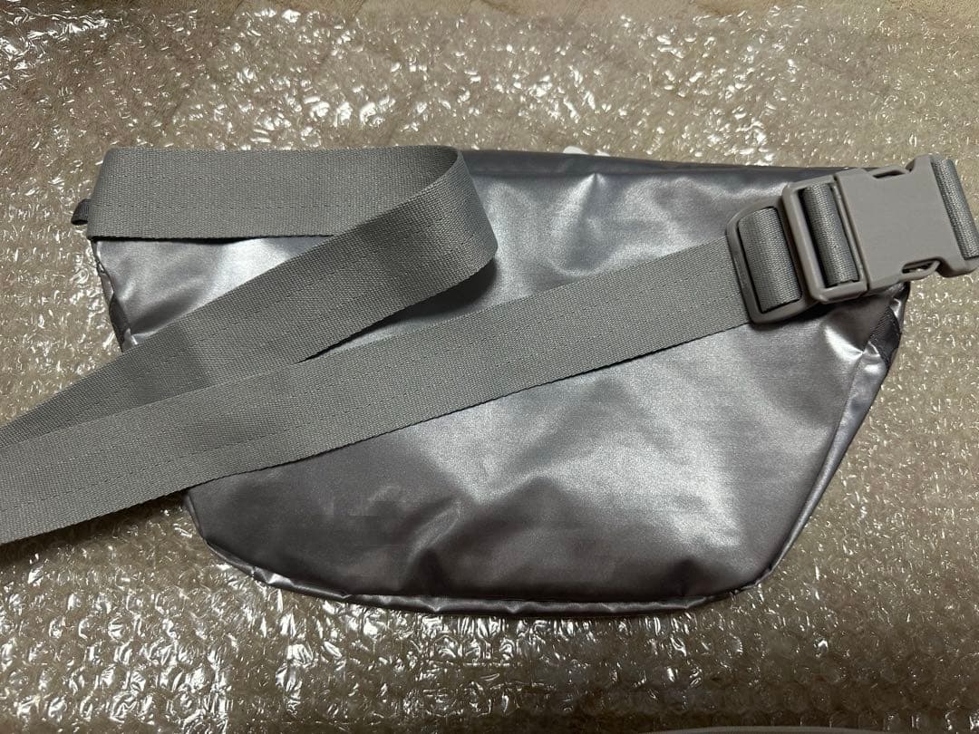 DX BELT BAG W/CHRMシルバーシャインアメリ