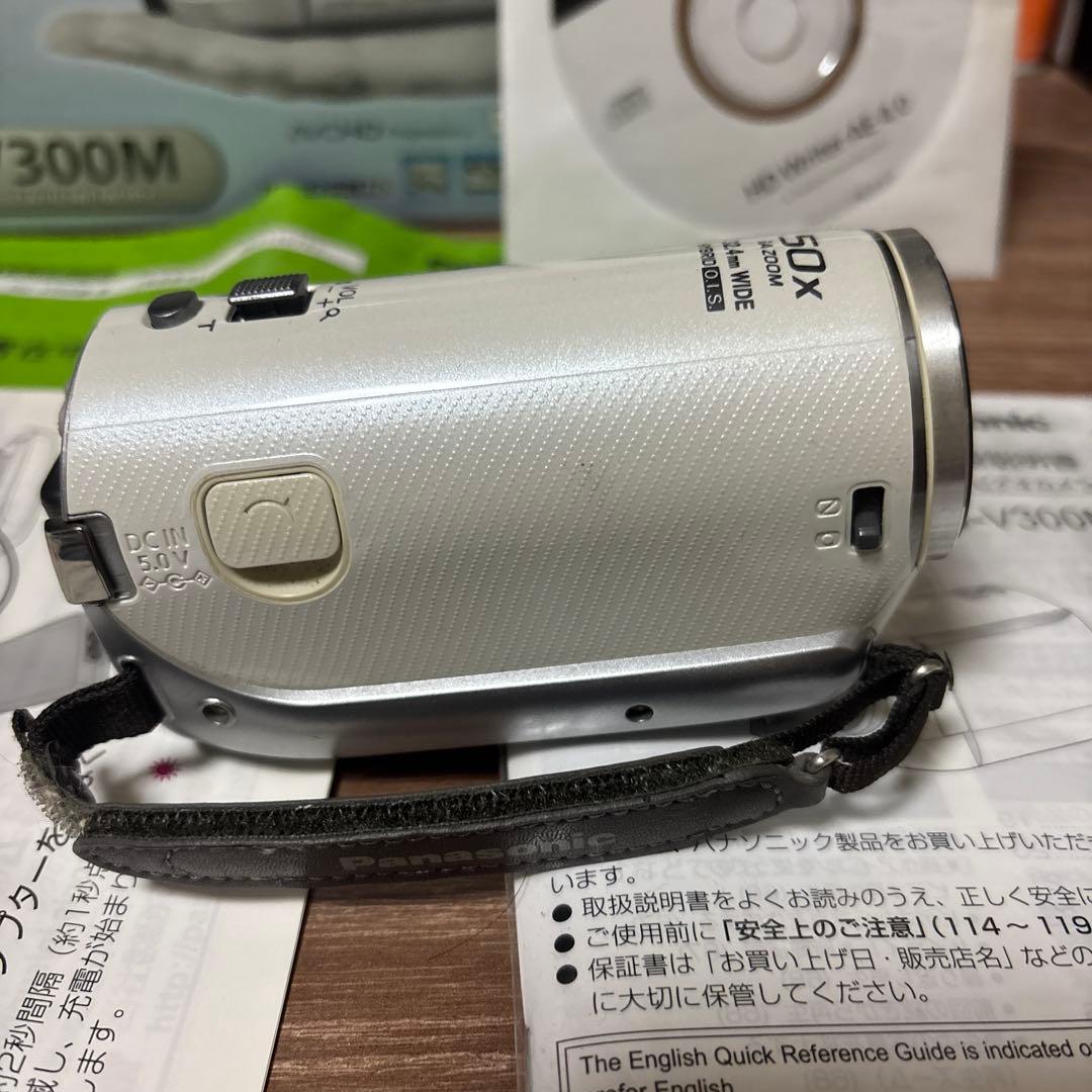 Panasonic HC-V300M ビデオカメラ 本体　ジャンク