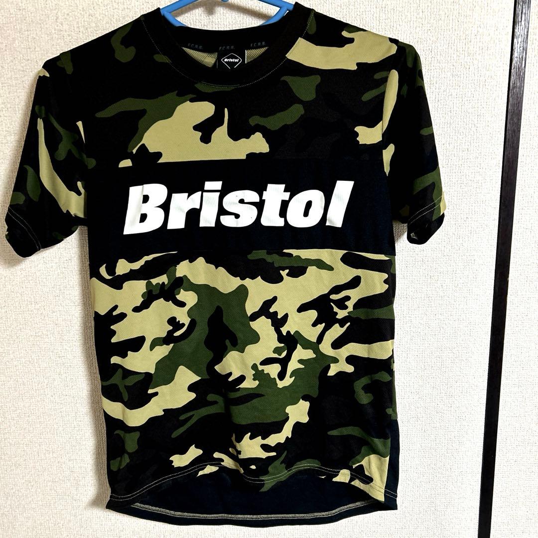 F.C.Real Bristol 迷彩柄 長袖カットソーと半袖Tシャツ２枚セット