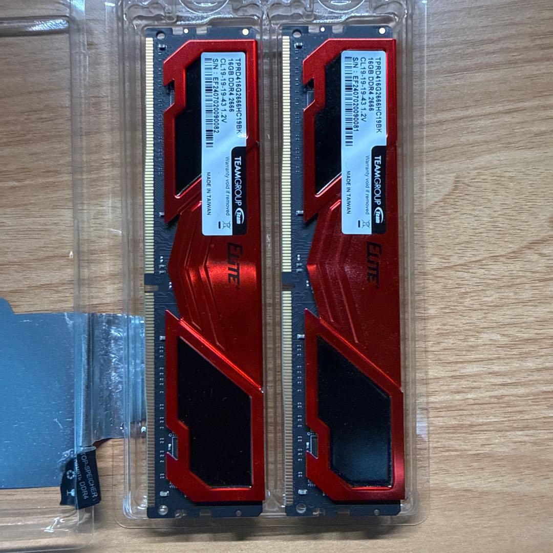 メモリー TEAMGROUP ELITE DDR4 32GB (2x16GB)