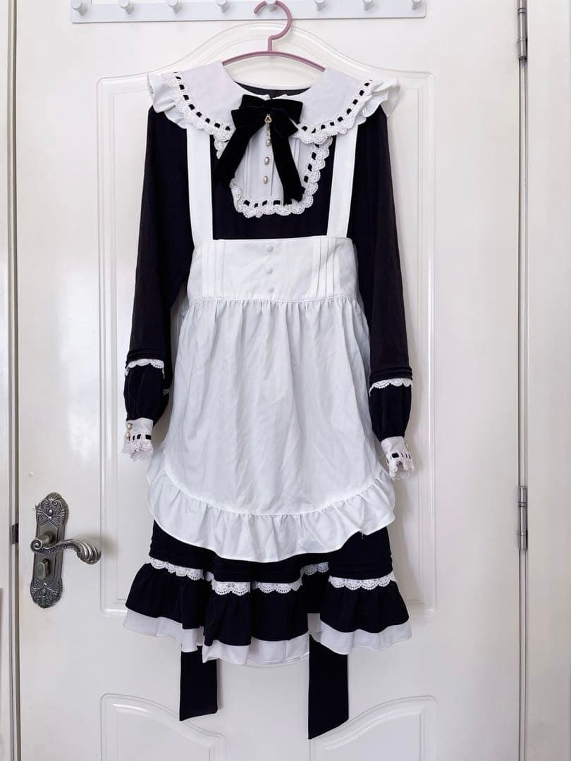 amavel マイド服　ワンピース　エプロン付き