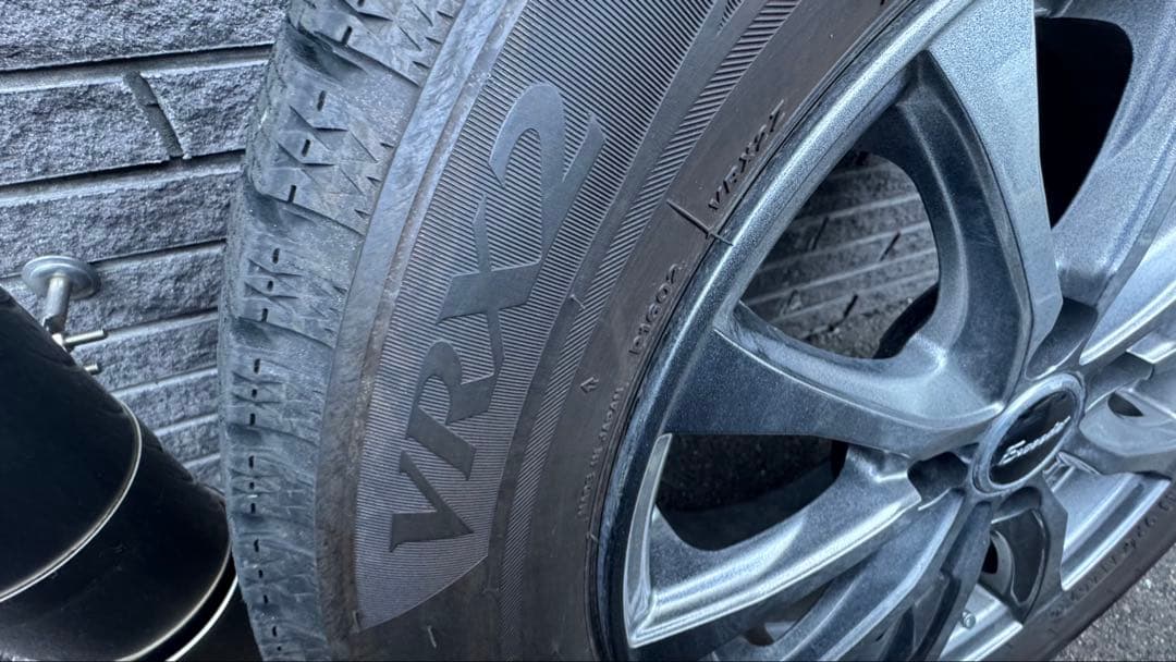 スタッドレスタイヤ　175 65 R14 ブリヂストン　ブリザック 4本送料込み