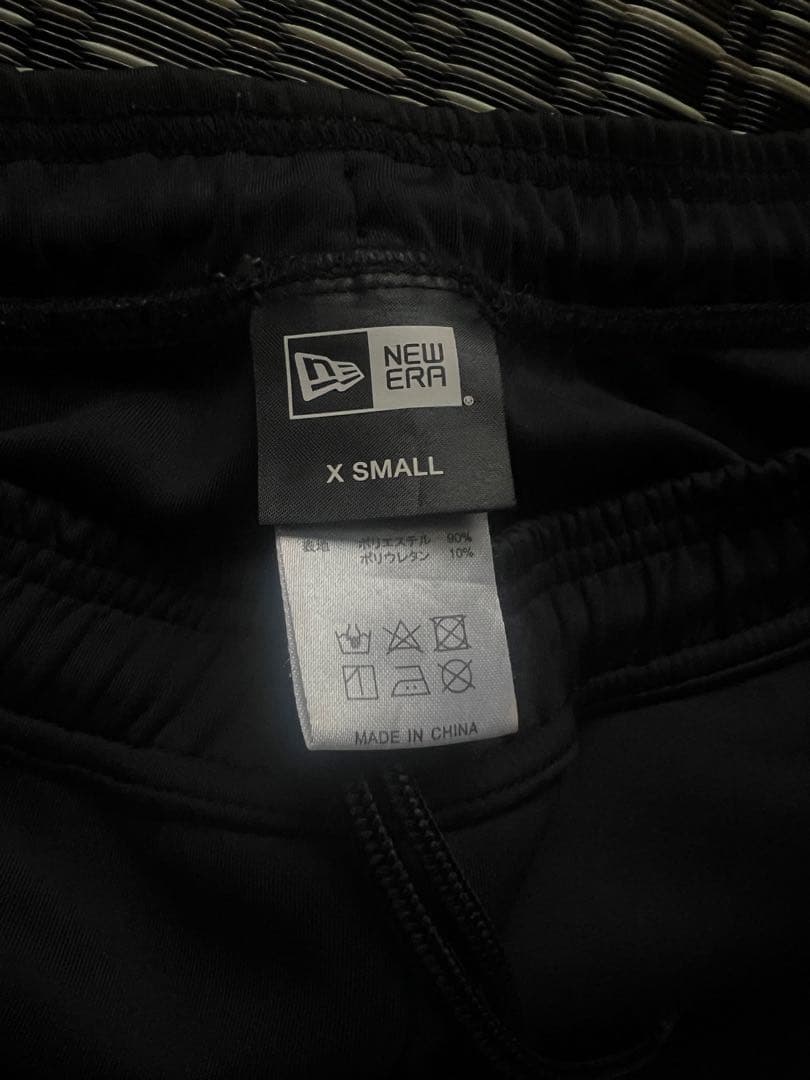 NEW ERA ブラック パンツ X SMALL