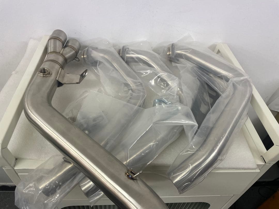 未使用オートバイ 排気管 Mt09 ラインパイプスポーツatv マフラー