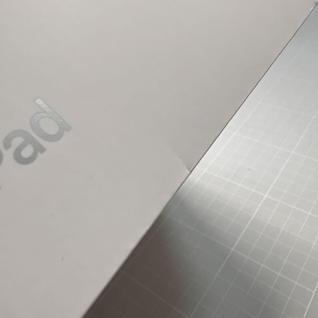 iPad A16 128GB Wi-Fi ケース・ガラスフィルム付き　シルバー