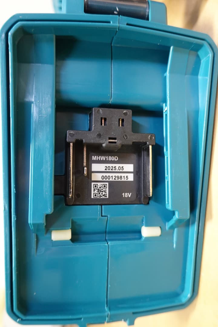 マキタ 充電式洗浄機 MHW180DZ