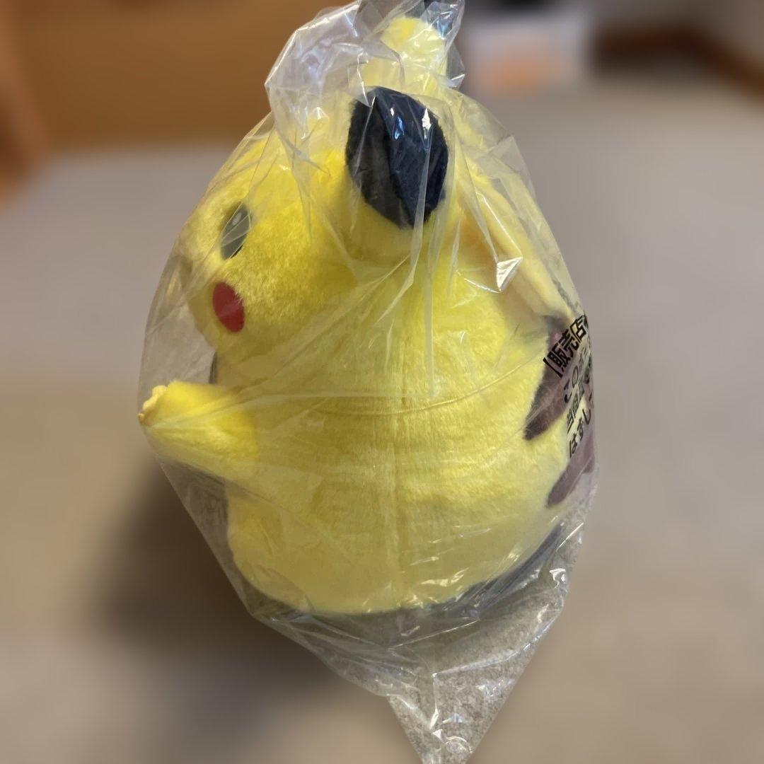 ピカチュウ ぬいぐるみ 未開封
