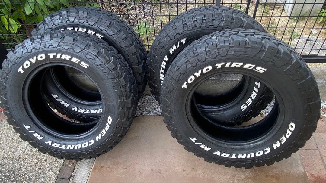TOYO TIRES オープンカントリー M/T 16インチ225/75/R16