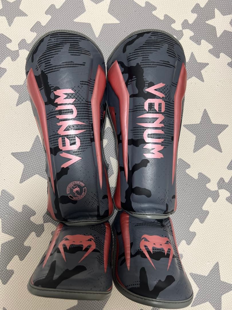 Venum シンガード Mサイズ グレー/ピンク