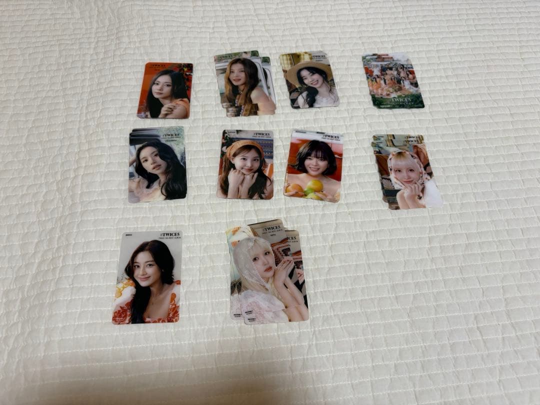 # TWICE5 通常盤開封済みCD 50枚 トレカ・シリアルなし