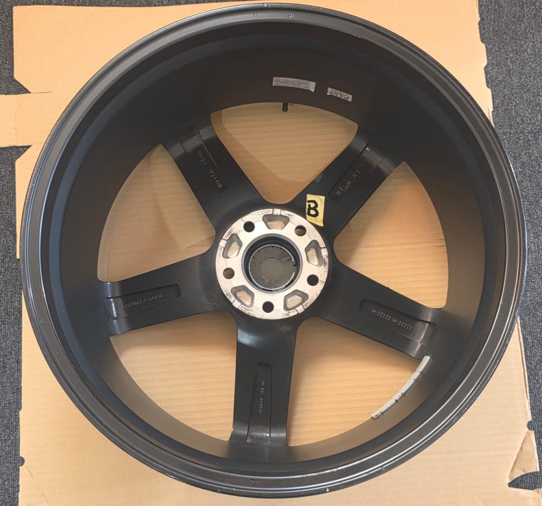 CX-5 ハイペリオン CVS1.5 20インチ 4本 8.5J +45