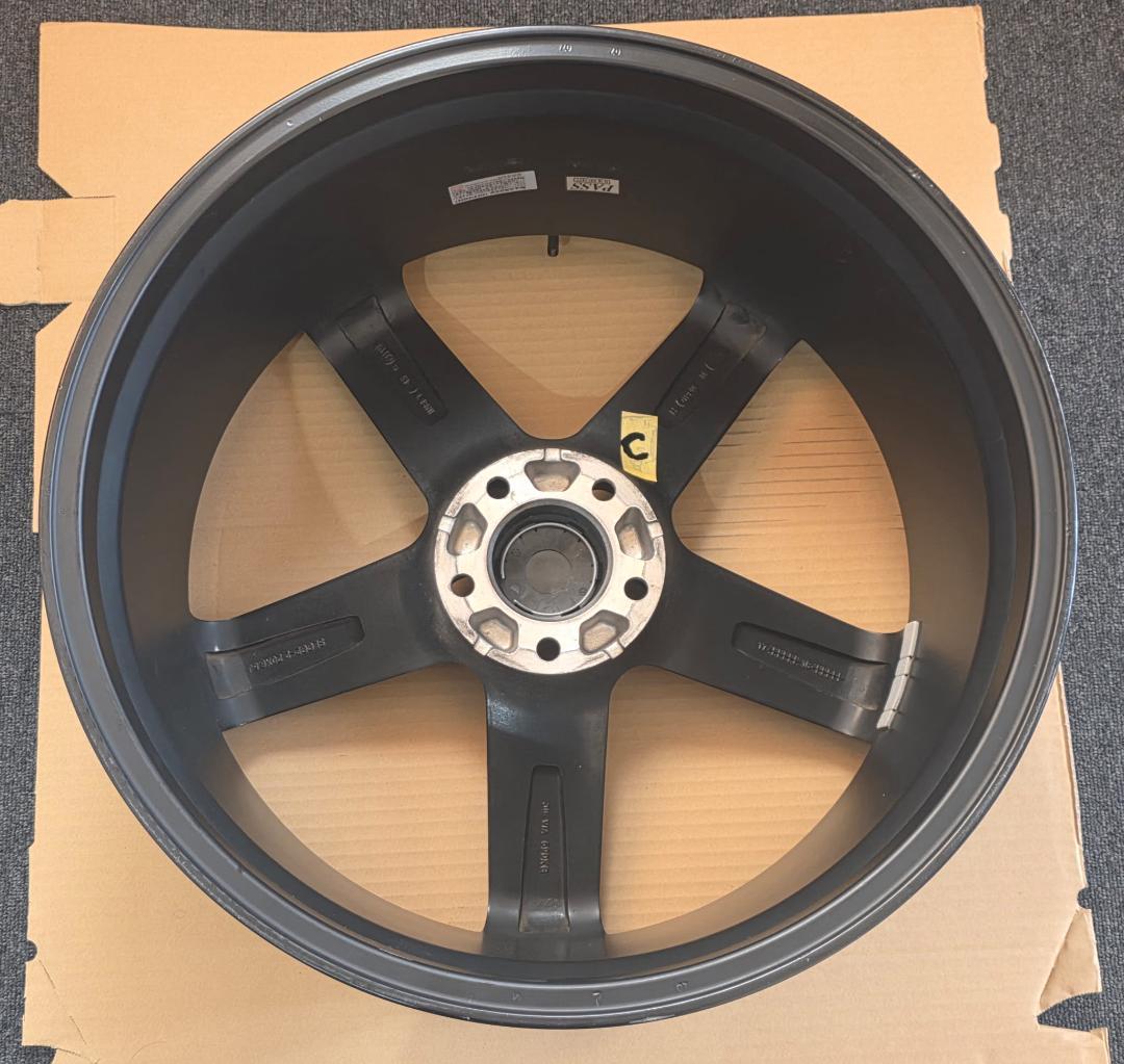 CX-5 ハイペリオン CVS1.5 20インチ 4本 8.5J +45