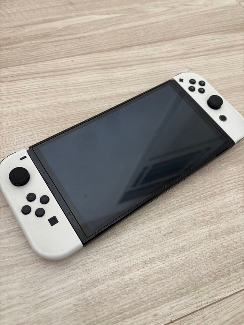 Nintendo Switch 有機ELモデル 本体　白　ホワイト