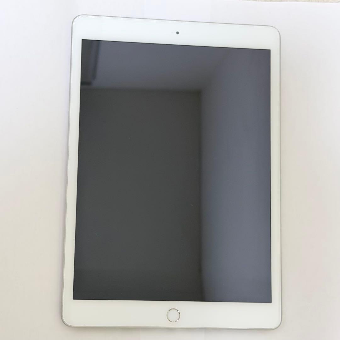 iPad 第7世代 128GB Wi-Fi シルバー 本体のみ