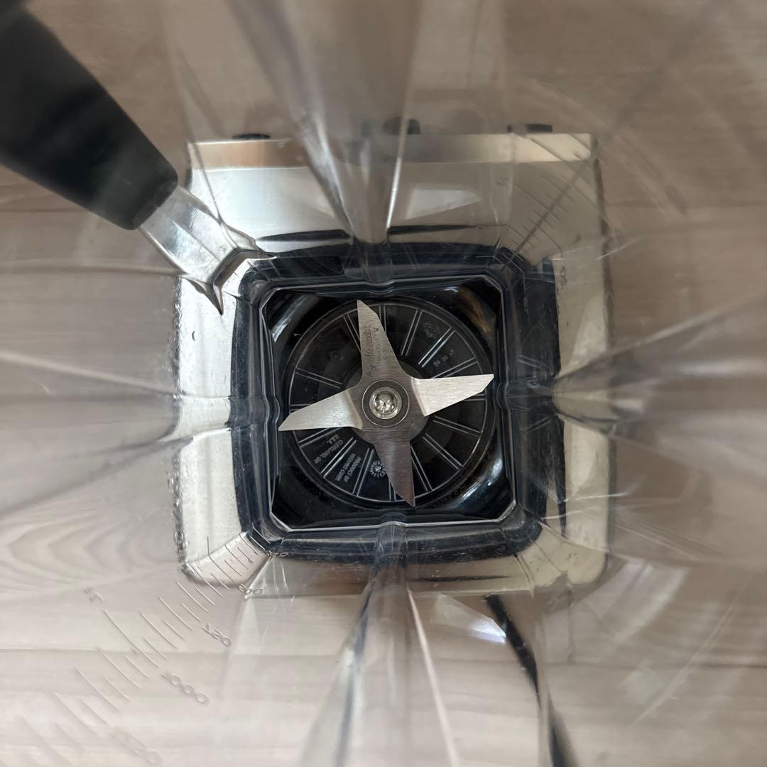 キッチン家電 Vitamix VM0111