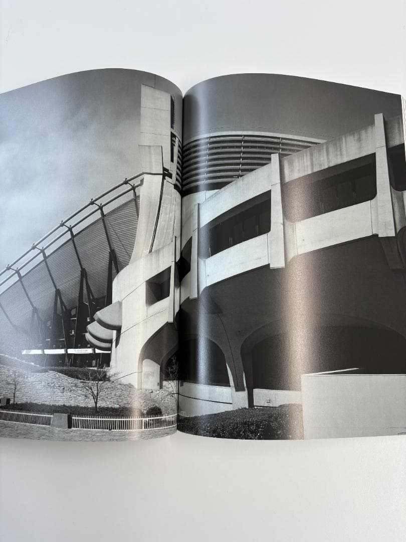 a+u 2019年10月　丹下健三　国立屋内総合競技場 Kenzo Tange