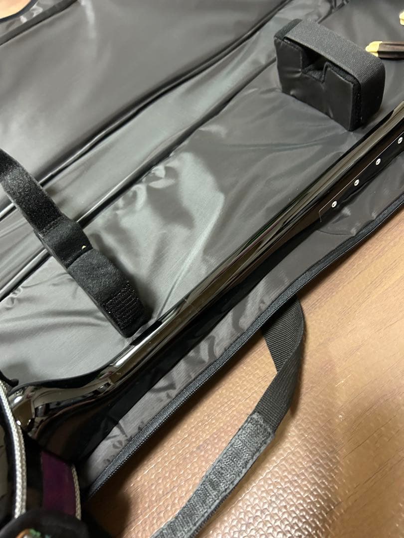紫色ハイビスカス三味線