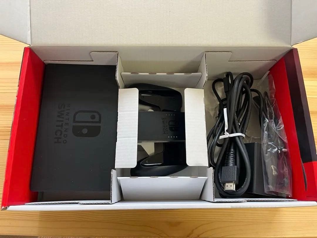 Nintendo Switch 本体 + ソフト付き