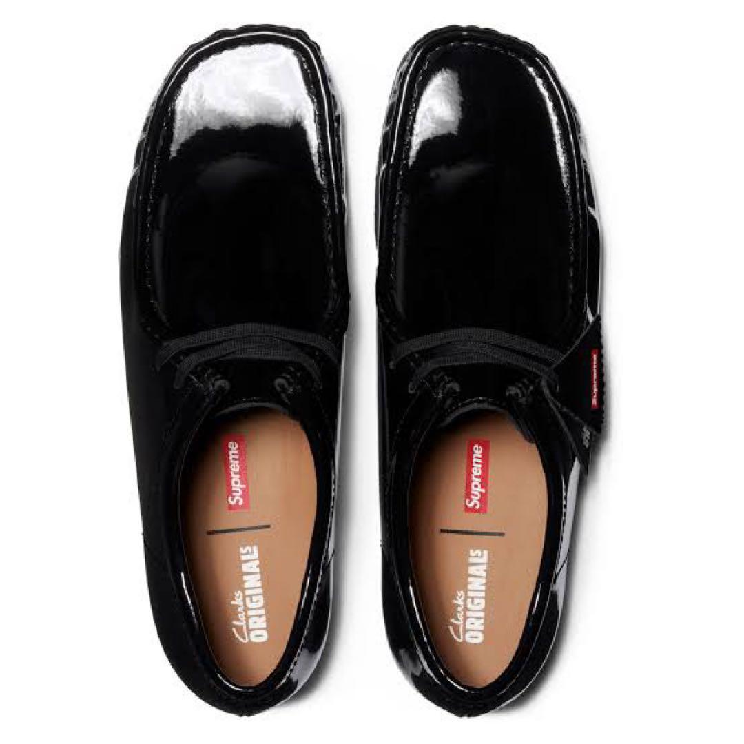 Supreme × Clarks Patent Leather Wallabee