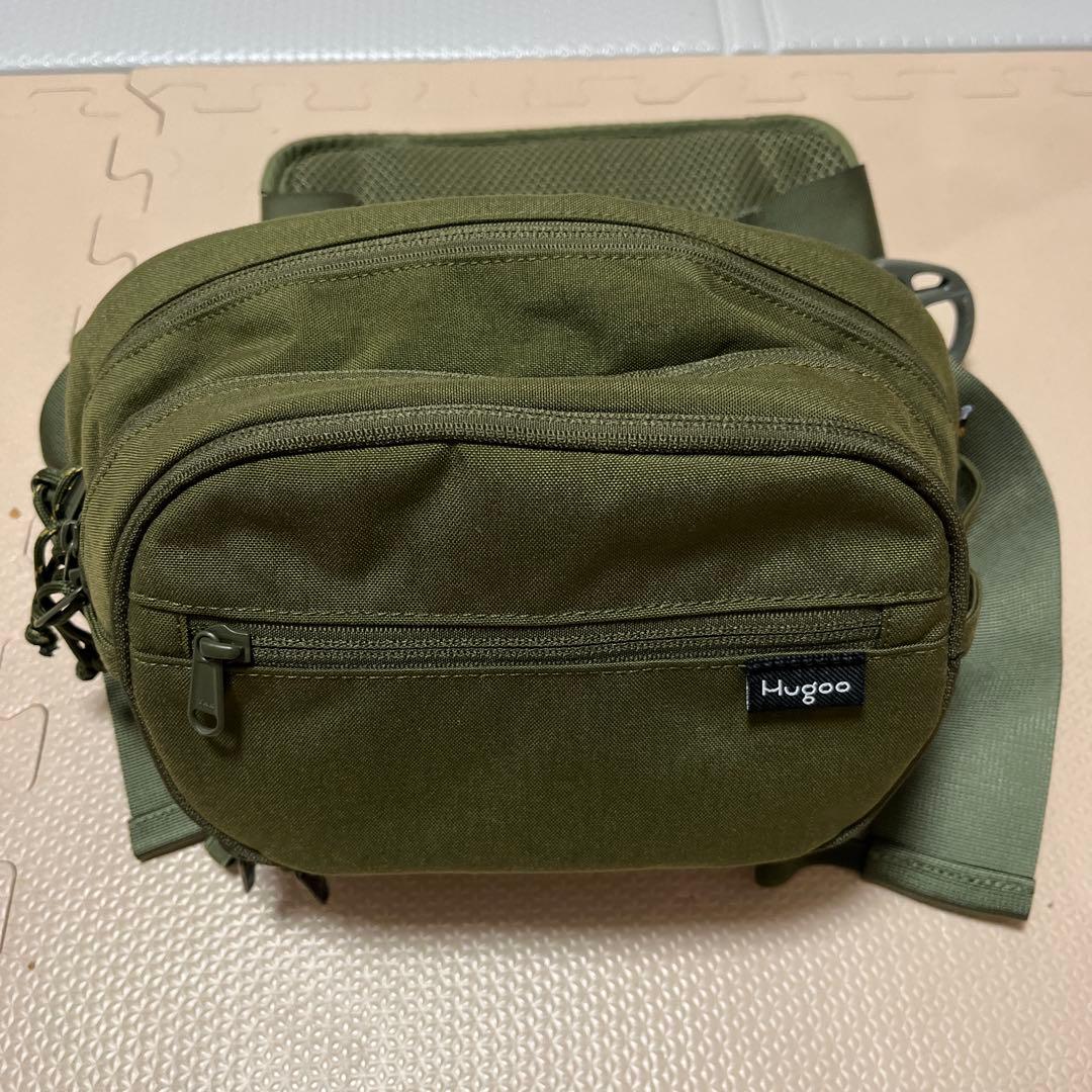 Hugoo ヒップシート オリーブグリーン　　ハグー