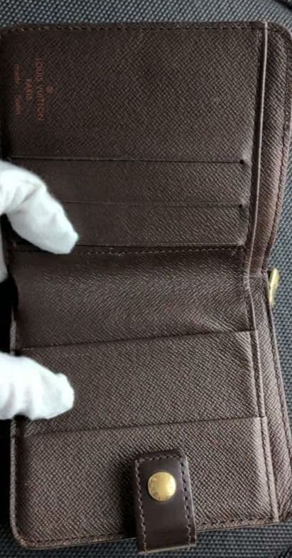 LOUIS VUITTON　ダミエ二つ折り財布