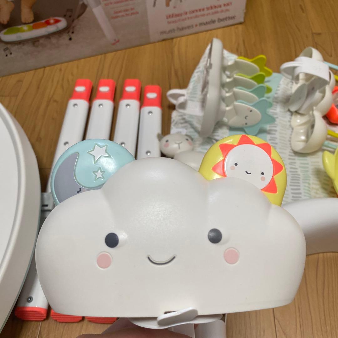 SKIP HOP 3ステージ アクティビティセンター シルバークラウド　知育玩具